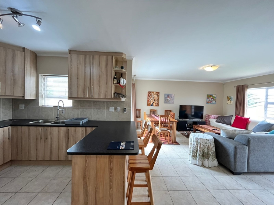 To Let 3 Bedroom Property for Rent in Zonnendal Western Cape